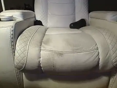 honeylovelace online show from September 20, 2025, 3:44 am