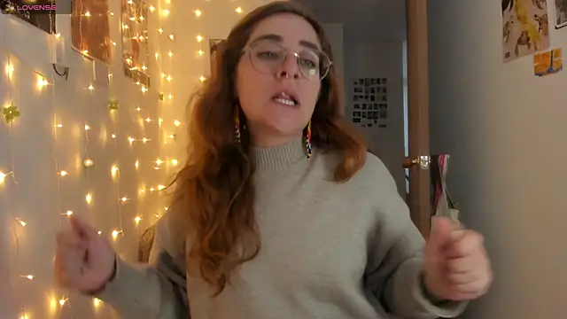 linda giggle online show from October 11, 2025, 12:22 am