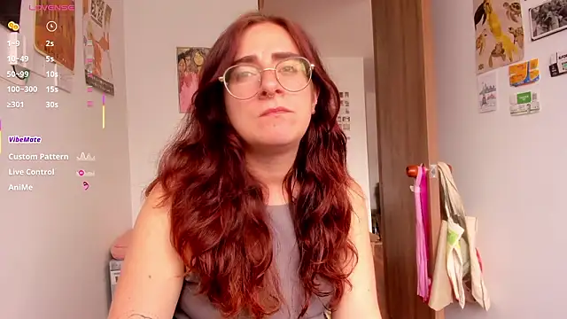 Snapshot of linda_giggle chatting on March 19, 2026, 2:28 pm linda giggle online show from March 19, 2026, 2:28 pm