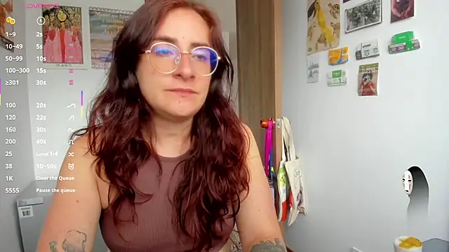 Snapshot of linda_giggle chatting on May 26, 2026, 1:53 pm linda giggle online show from May 26, 2026, 1:53 pm