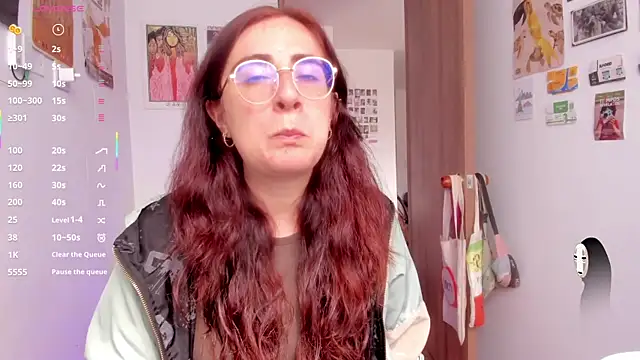Snapshot of linda_giggle chatting on May 22, 2026, 2:37 pm linda giggle online show from May 22, 2026, 2:37 pm