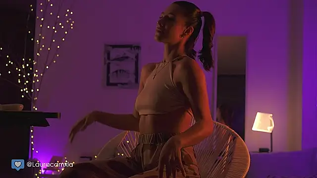 Colouristic online show from December 14, 2024, 12:11 am