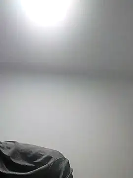 guozuo online show from March 2, 2025, 2:25 pm