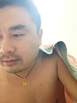 guozuo online show from October 13, 2025, 4:08 pm