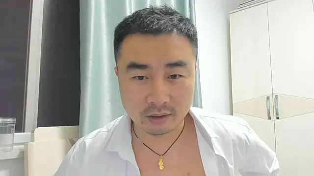 guozuo online show from October 2, 2025, 3:15 pm