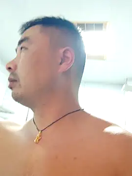 guozuo online show from October 20, 2025, 3:23 pm