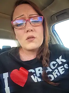 BBWQUEENBEEE online show from March 9, 2025, 6:32 pm