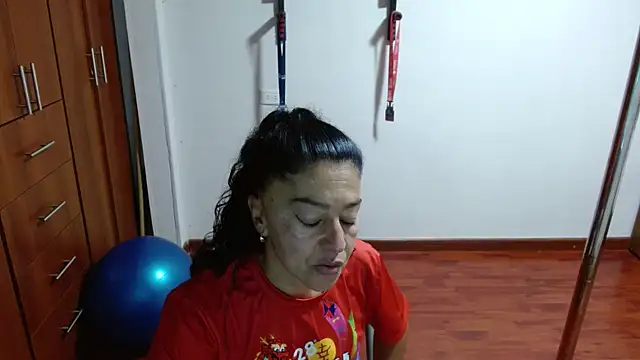 Anitta muscle online show from January 13, 2026, 9:41 pm