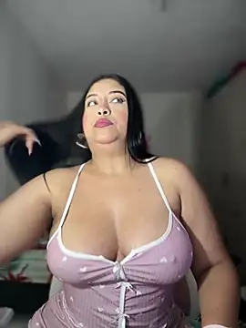 cami ortiz   online show from March 7, 2025, 6:46 am