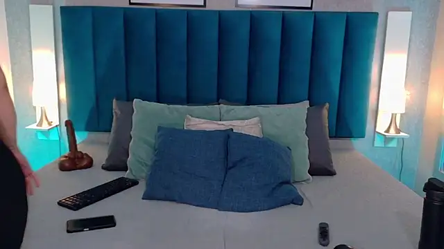 Snapshot of Madisonsmiith chatting on January 17, 2026, 8:34 pm Madisonsmiith online show from January 17, 2026, 8:34 pm