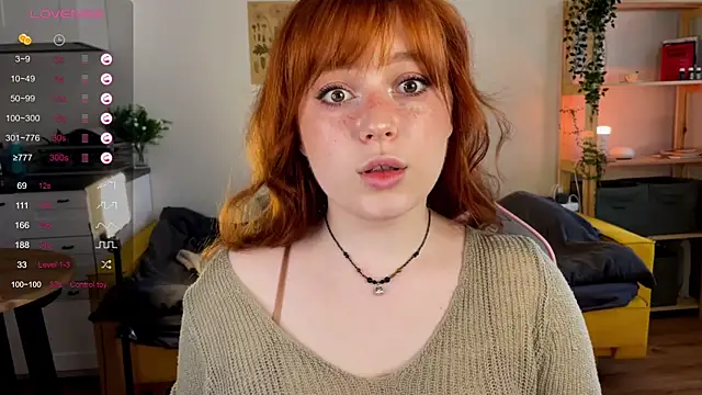 Snapshot of Sofy_Benson chatting on June 4, 2026, 1:38 pm Sofy Benson online show from June 4, 2026, 1:38 pm