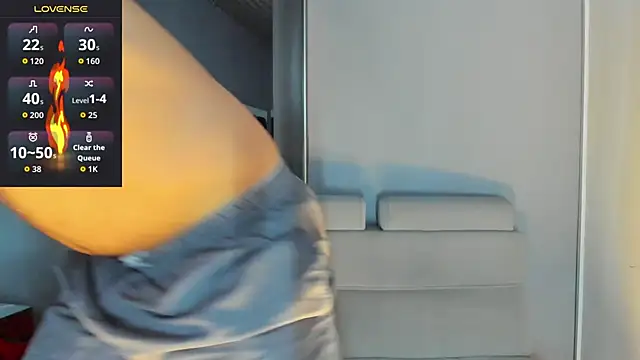 Snapshot of MarkWalker__ chatting on February 4, 2026, 10:21 am MarkWalker online show from February 4, 2026, 10:21 am