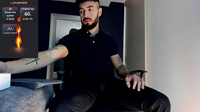 Snapshot of MarkWalker__ chatting on January 17, 2026, 10:08 am MarkWalker online show from January 17, 2026, 10:08 am