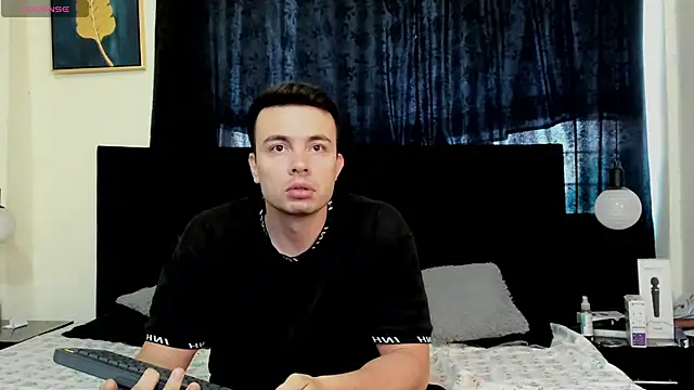 Snapshot of lissandthor13 chatting on November 19, 2025, 1:22 pm lissandthor13 online show from November 19, 2025, 1:22 pm