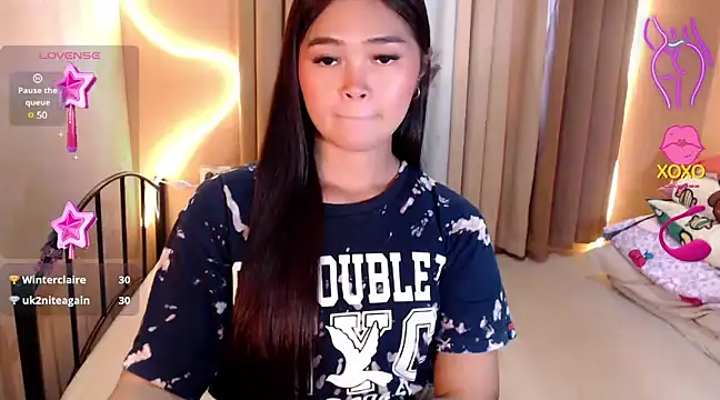 Itsme claire online show from March 14, 2025, 11:53 pm