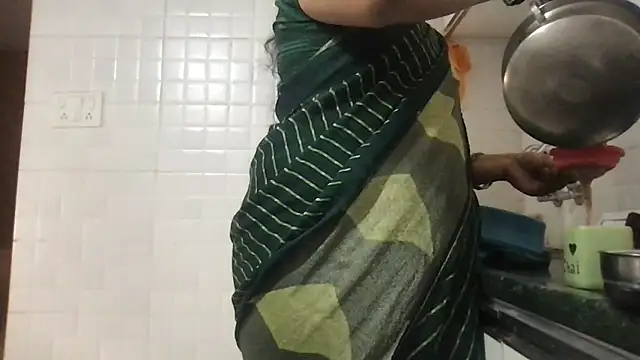 Riyasingh9 online show from February 26, 2025, 3:14 am