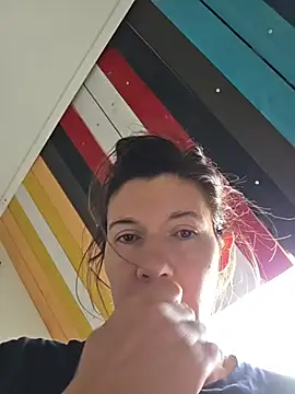 Lina lou4 online show from March 6, 2026, 9:37 am