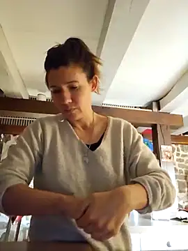 Lina lou4 online show from March 4, 2025, 7:19 am