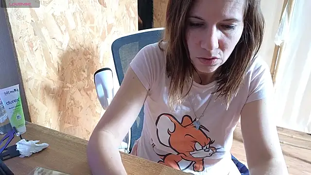 Lina lou4 online show from February 27, 2025, 12:12 pm