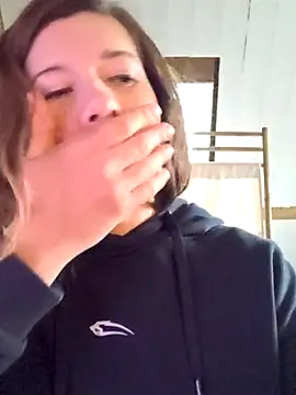 Lina lou4 online show from March 13, 2025, 9:21 am