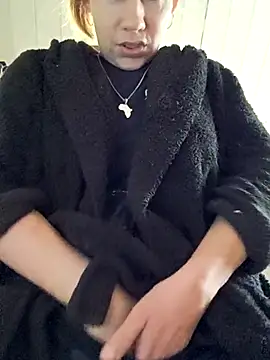 Lina lou4 online show from March 15, 2025, 10:13 am