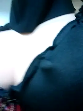 Snapshot of Charmoota_arab chatting on February 15, 2025, 8:45 pm Charmoota arab online show from February 15, 2025, 8:45 pm