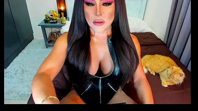 MissNaughtyTyra online show from May 28, 2026, 12:29 am