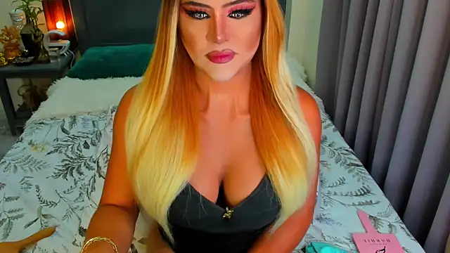 MissNaughtyTyra online show from September 10, 2025, 1:37 am