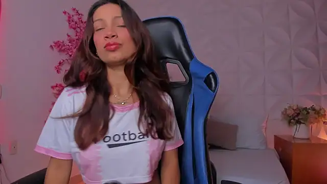 cora 22 online show from February 17, 2026, 12:46 pm