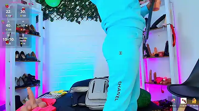 louise nails online show from April 1, 2026, 1:12 pm