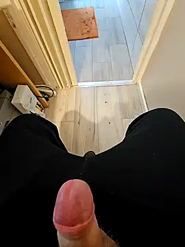 cross10 online show from February 10, 2025, 1:22 pm