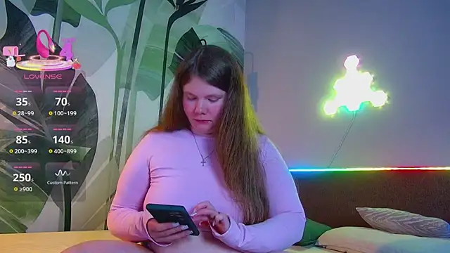 RubyValen online show from April 6, 2026, 1:34 am