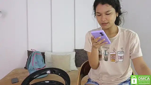 sexychanell 18 online show from October 6, 2025, 1:01 pm