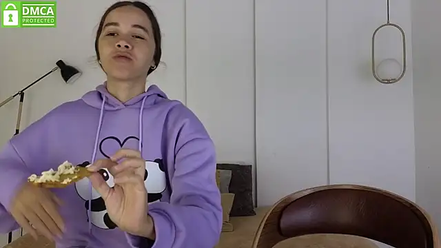 sexychanell 18 online show from March 7, 2026, 1:16 pm