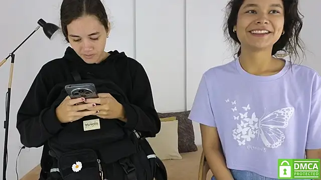 sexychanell 18 online show from December 4, 2025, 1:10 pm