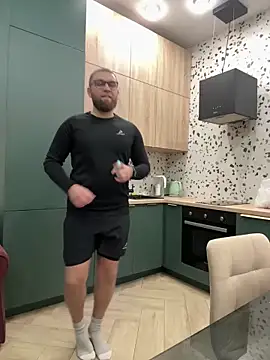 Bear bear  online show from February 27, 2025, 5:05 pm