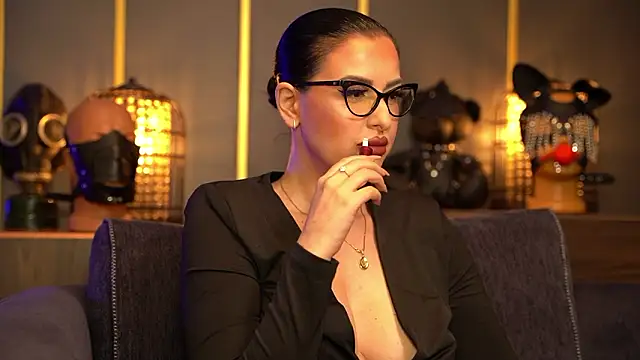 Snapshot of kelly_kent chatting on March 15, 2026, 8:38 pm kelly kent online show from March 15, 2026, 8:38 pm