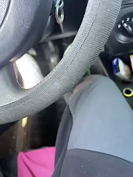 Pardalin112 online show from April 18, 2026, 8:38 am