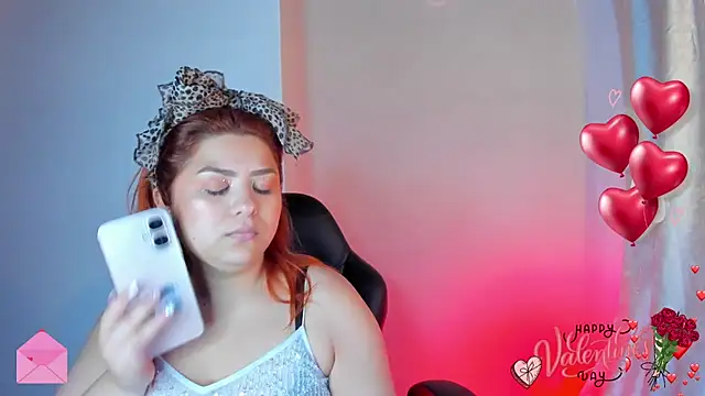 Snapshot of Gretta_Queen chatting on February 16, 2026, 6:39 pm Gretta Queen online show from February 16, 2026, 6:39 pm