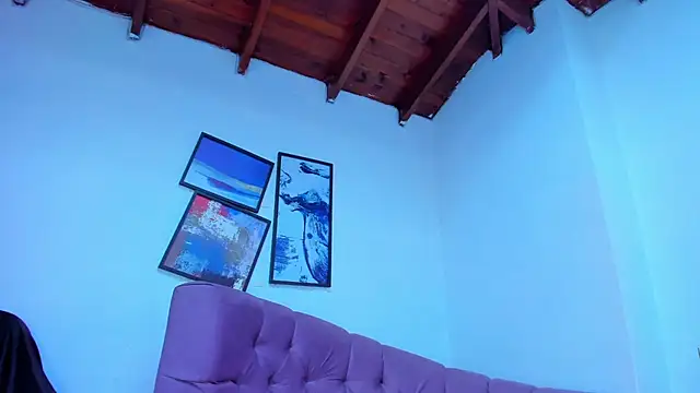 Gretta Queen online show from September 22, 2025, 6:14 pm