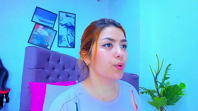 Gretta Queen online show from September 29, 2025, 7:08 pm