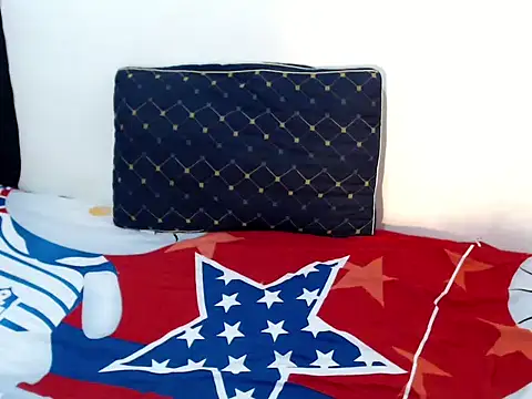 imyours-chenxx online show from November 28, 2025, 6:02 am