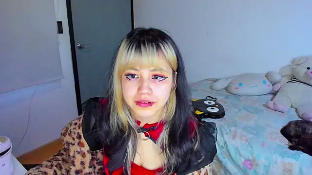 Akane-Mou online show from December 29, 2024, 9:52 pm