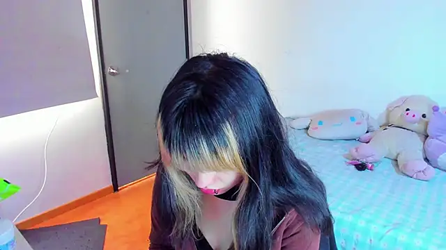 Akane-Mou online show from January 18, 2025, 3:27 pm