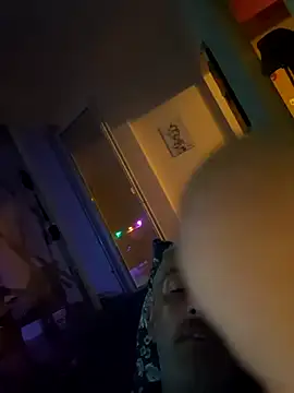 DildoG45 online show from June 12, 2026, 9:23 pm