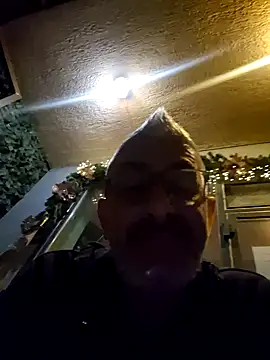 cuci45 online show from September 10, 2025, 5:56 pm