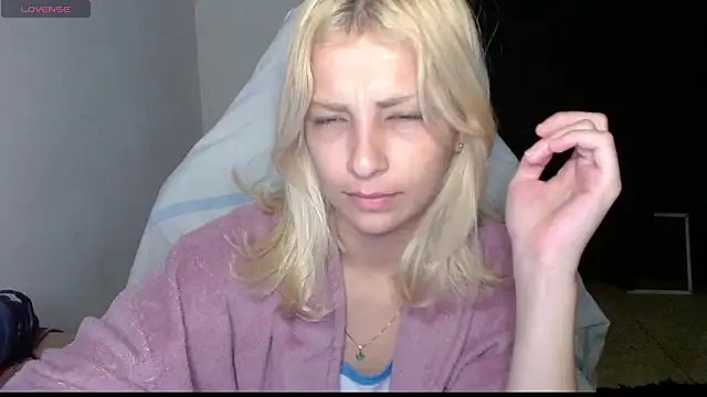 jujubinhahot online show from September 21, 2025, 4:39 am