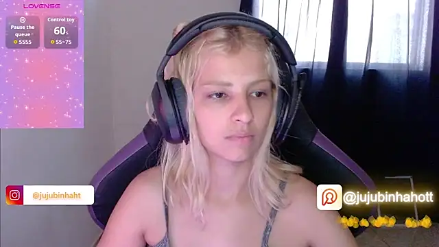 jujubinhahot online show from October 8, 2025, 6:19 pm