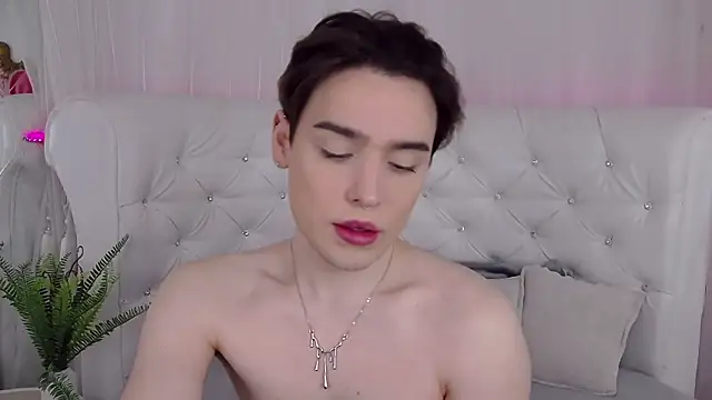 RobbyCharming online show from April 20, 2026, 4:48 am