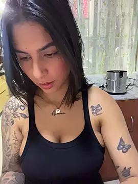 charlotte stevenss  online show from October 1, 2025, 2:54 pm